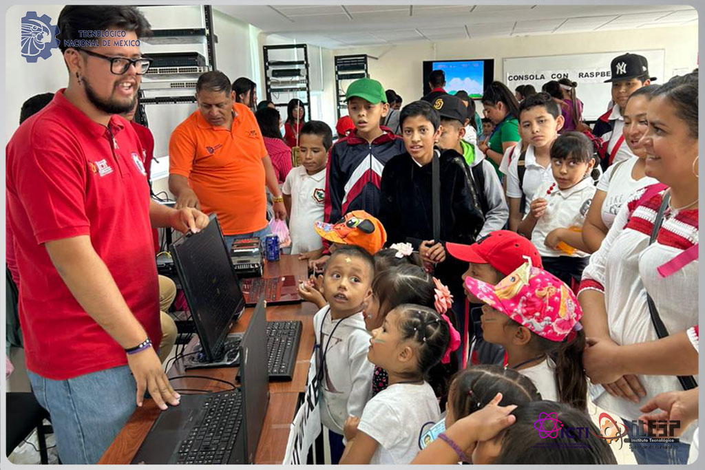 Acercando la Ciencia y Tecnología a los Michoacanos